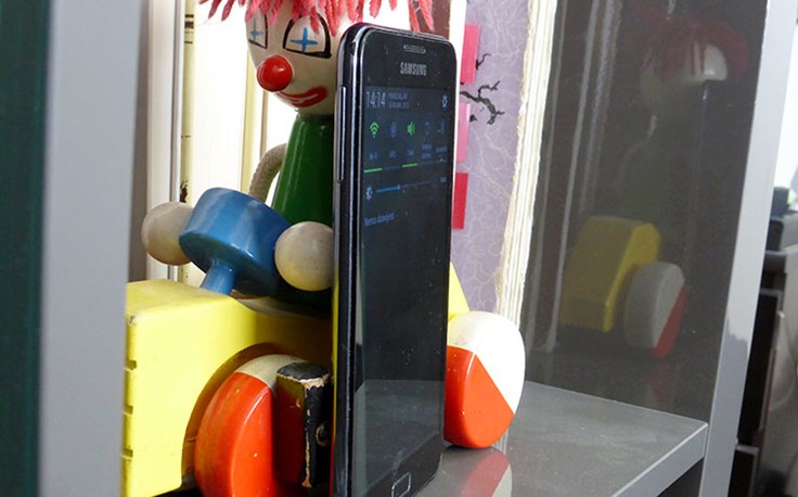 Samsung-Galaxy-Note-N7000-uživo-u-ruci-(6).jpg